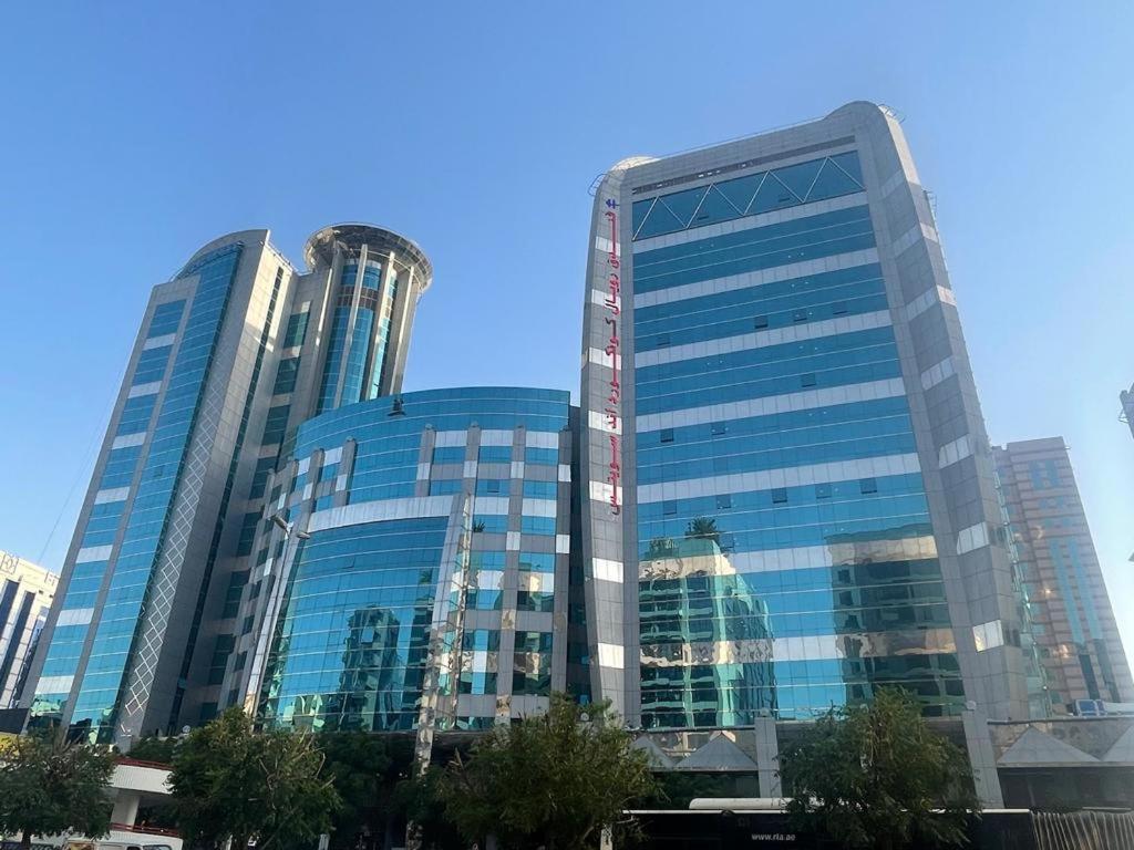 Royal Concorde Hotel & Suite Dubai Exterior foto
